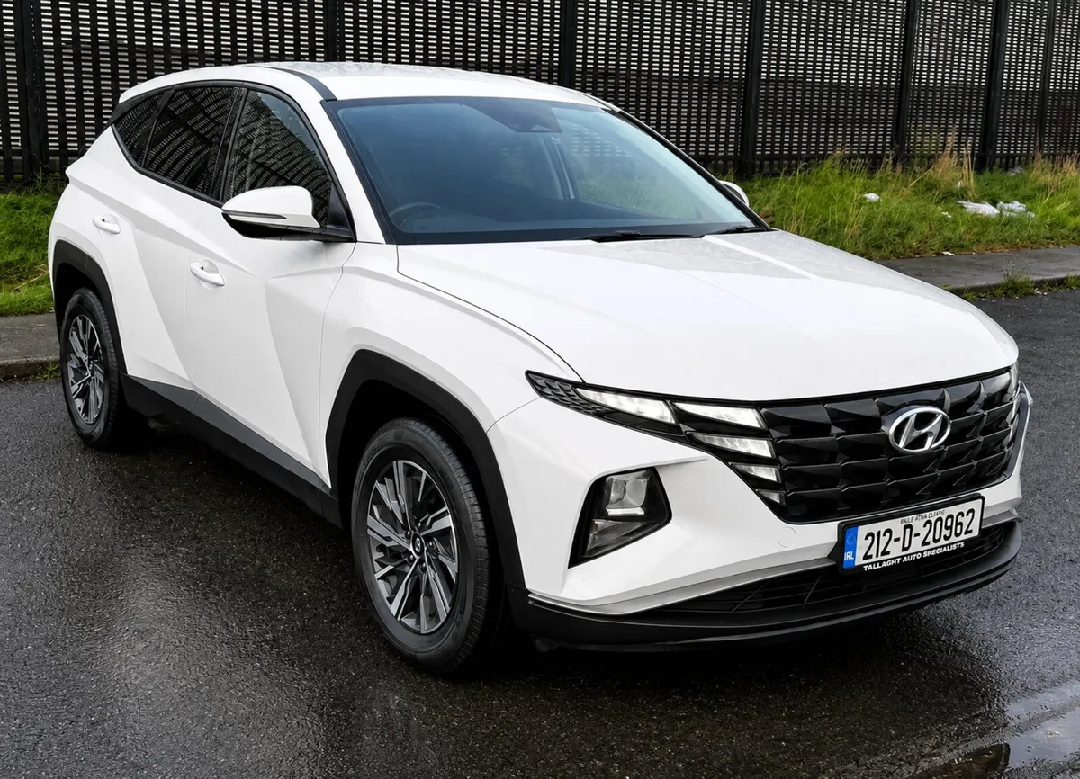 2021 Hyundai Tucson Comfort Plus Commercial - Image 1