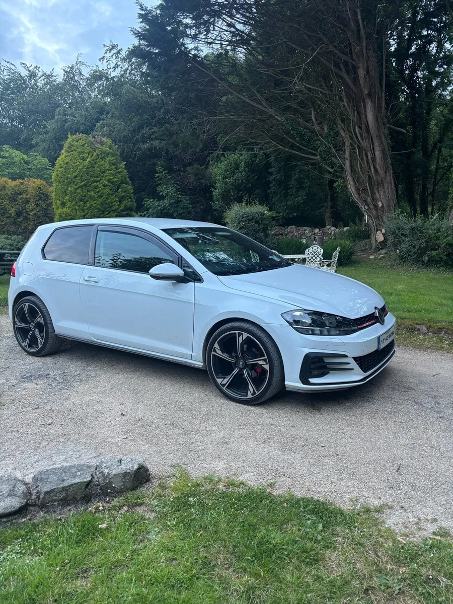 Volkswagen Golf Van - Image 2