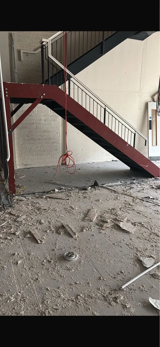 Steel stairs - Image 2