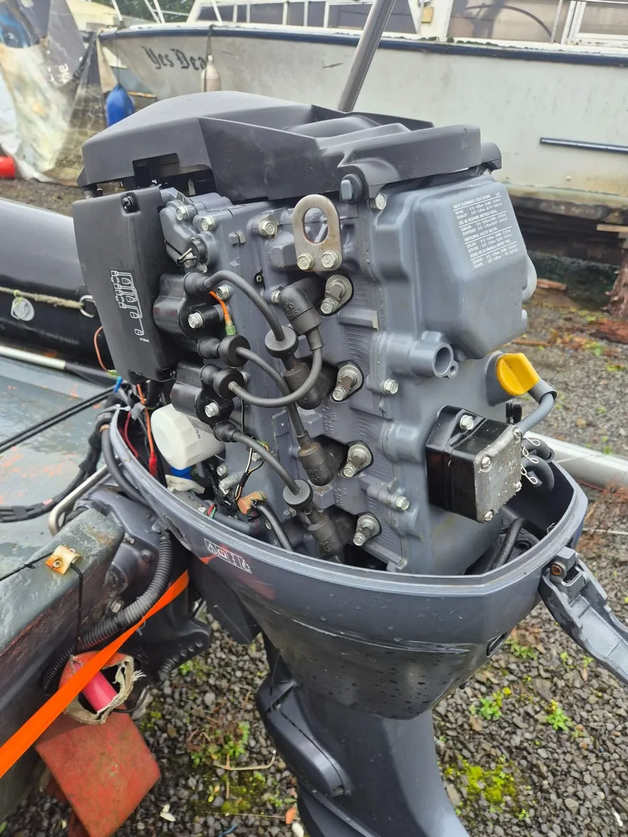 Boat engine - Image 4