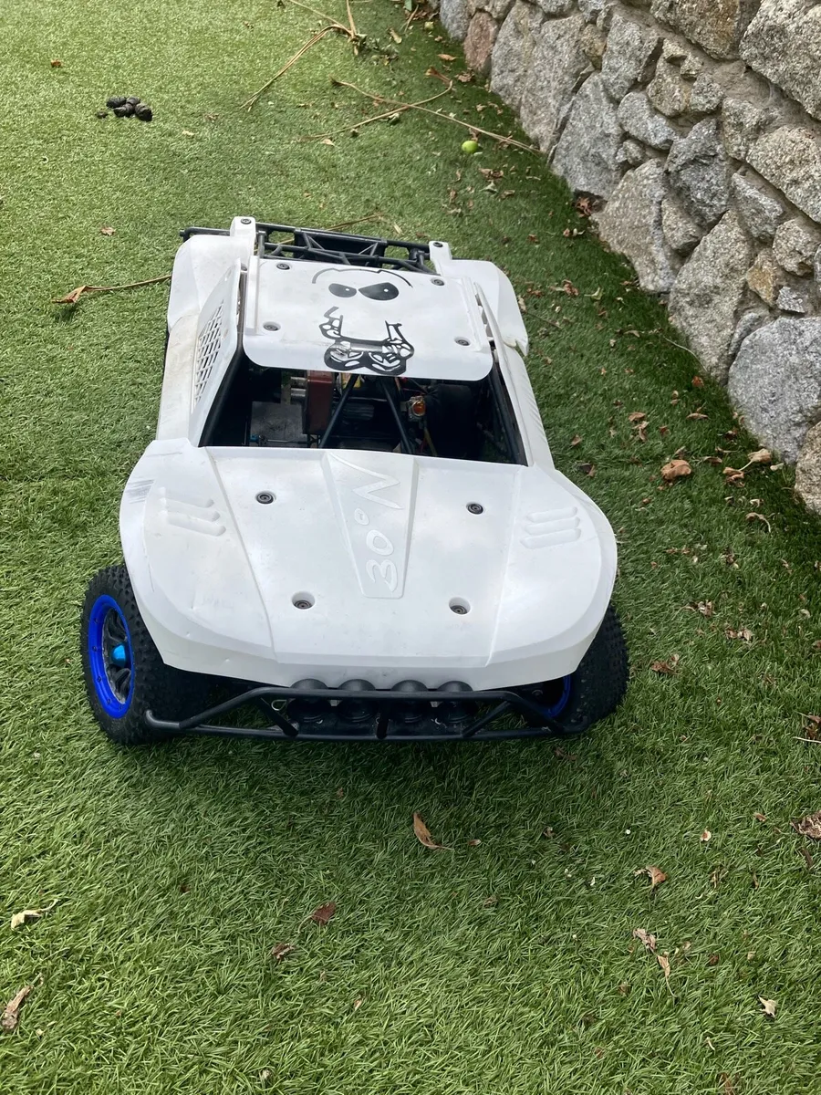 RC Car - Image 2
