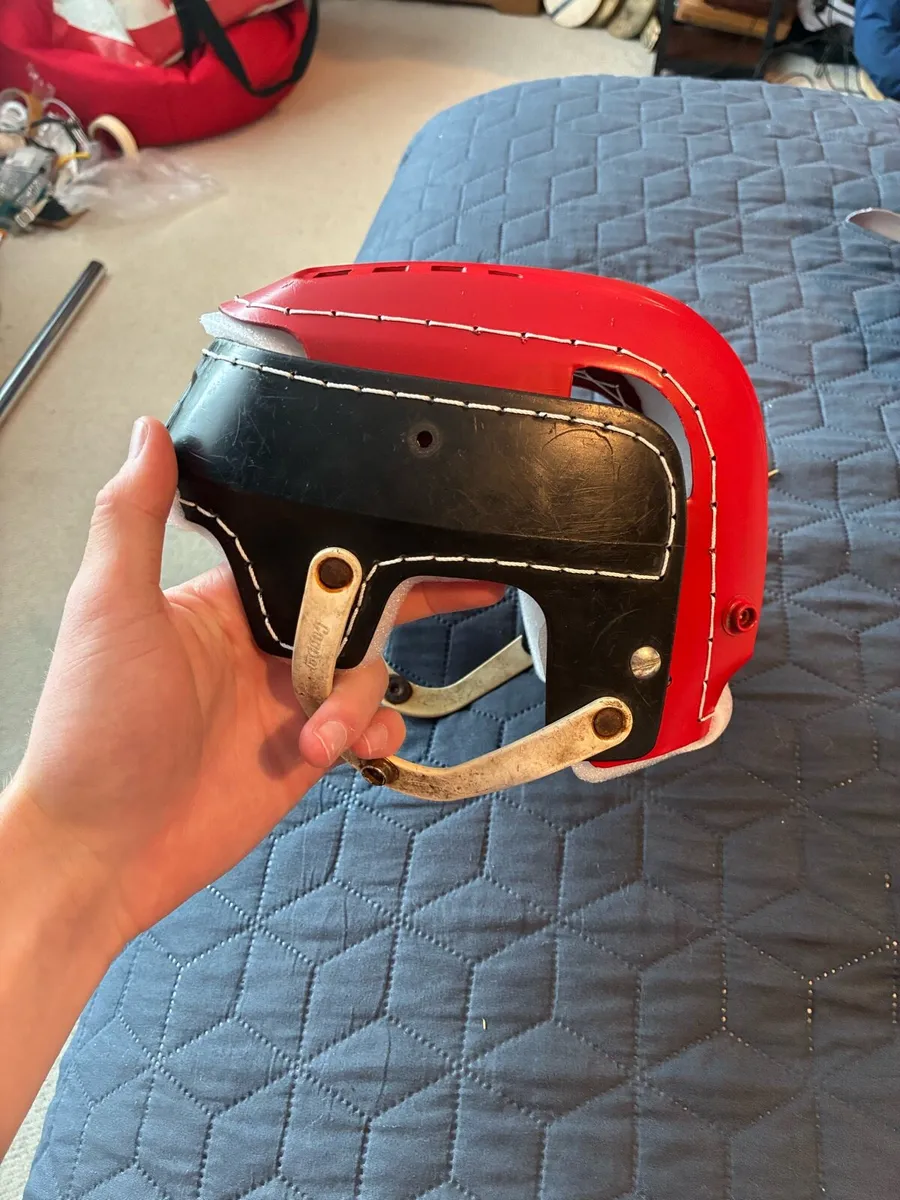 Oldstyle gola helmet - Image 4