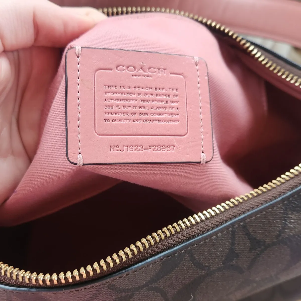 Coach bag (authentic) - Image 4