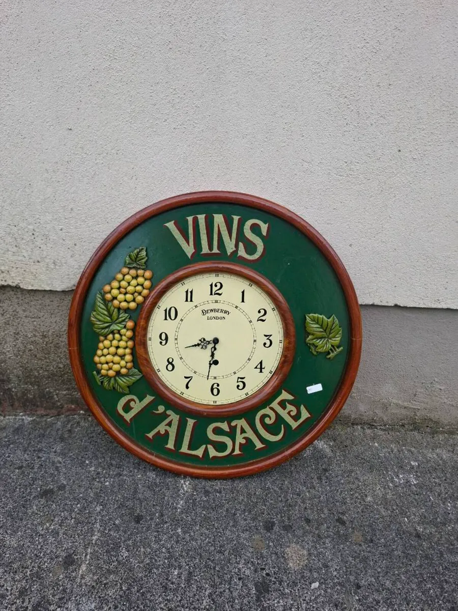 By post only XL alsace frame clock - Image 1
