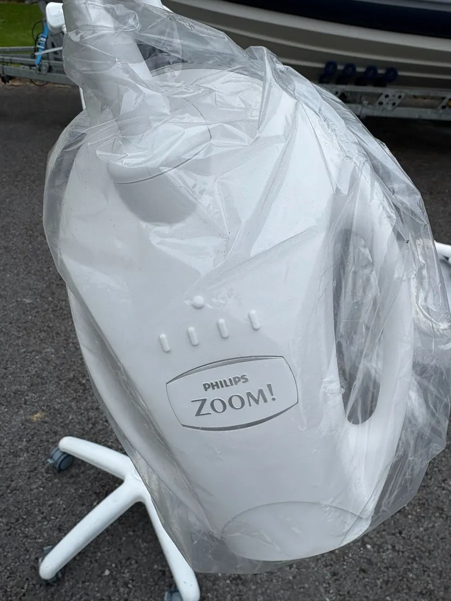 Philips Zoom Teeth Whitening System  Professional - Image 2