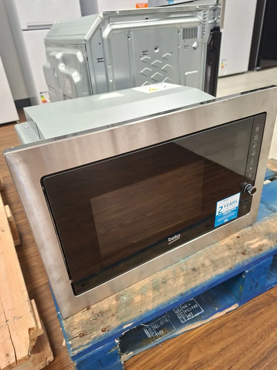 Beko Integrated Microwave with Grill - Image 1