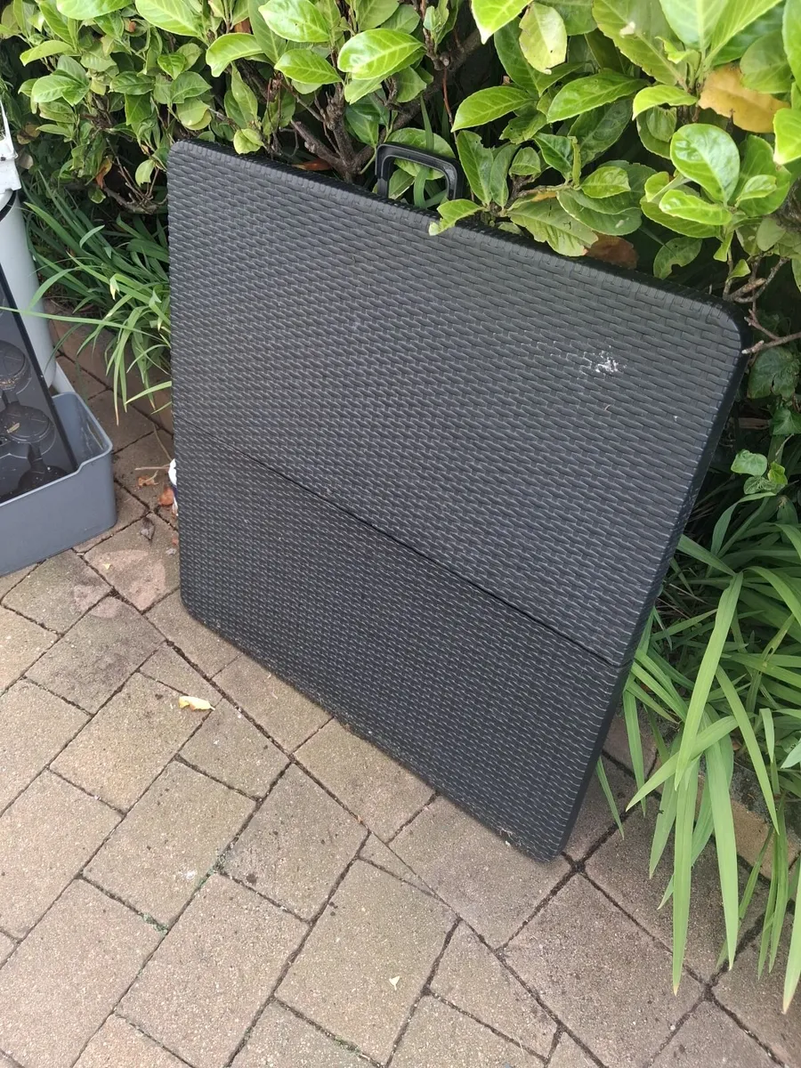 Garden Table - Image 2