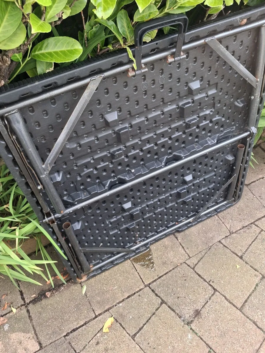 Garden Table - Image 1