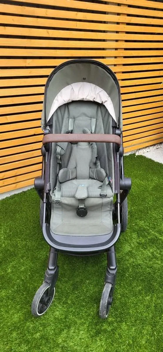 Joolz Day  Travel System in Magnificent Green - Image 4