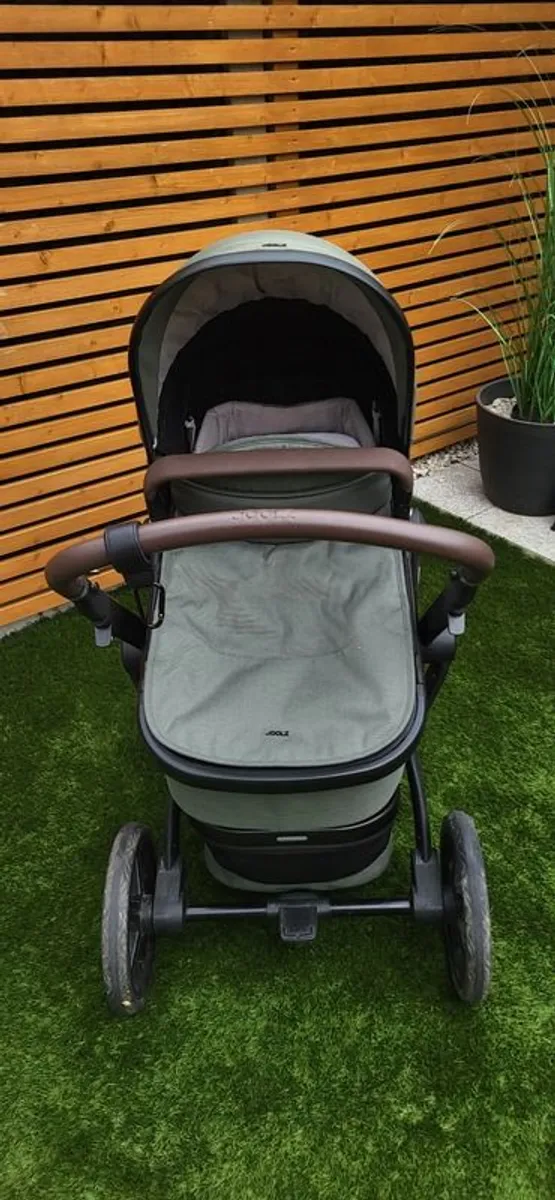 Joolz Day  Travel System in Magnificent Green - Image 2