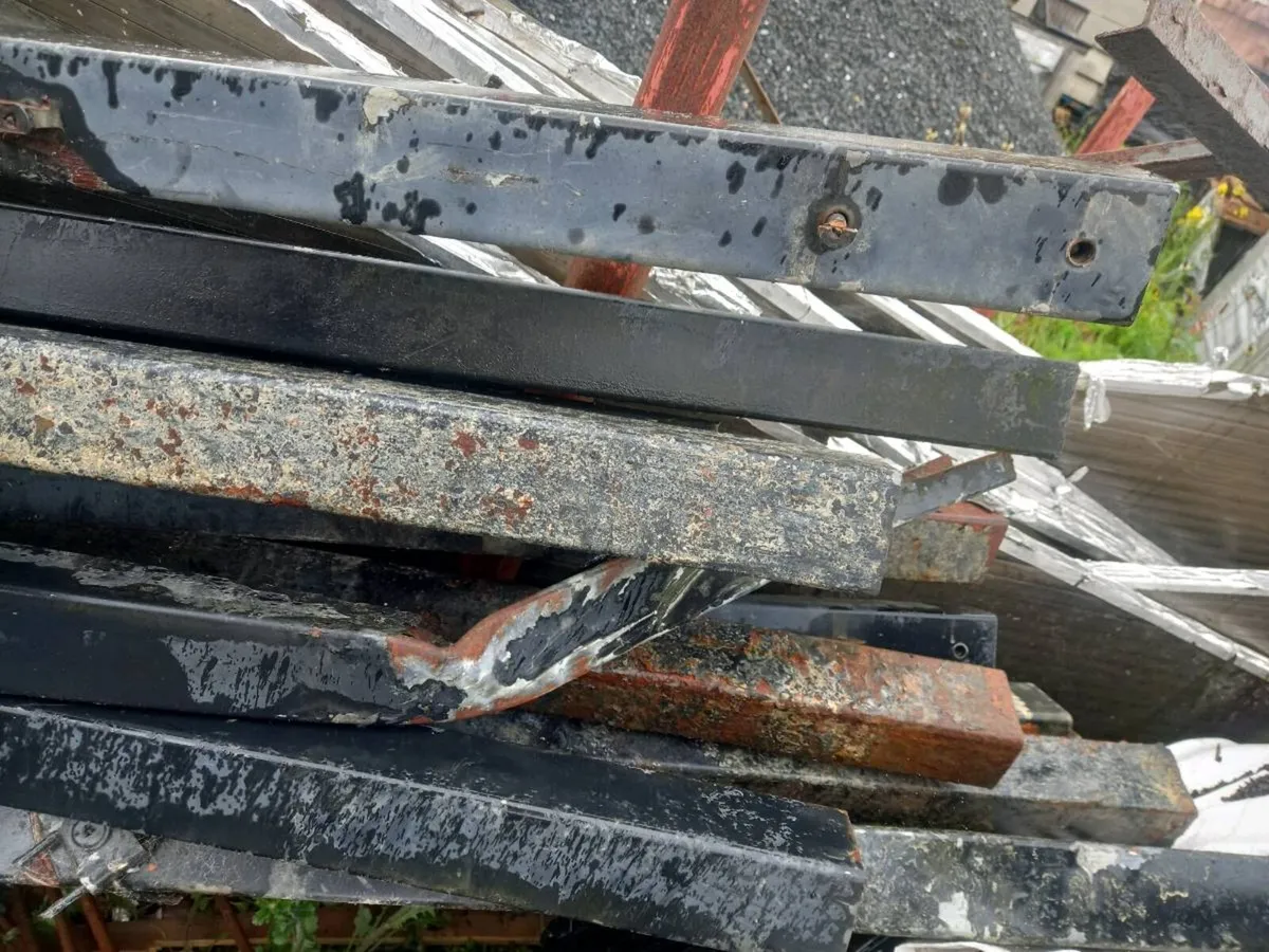 Various types of fencing - Image 3