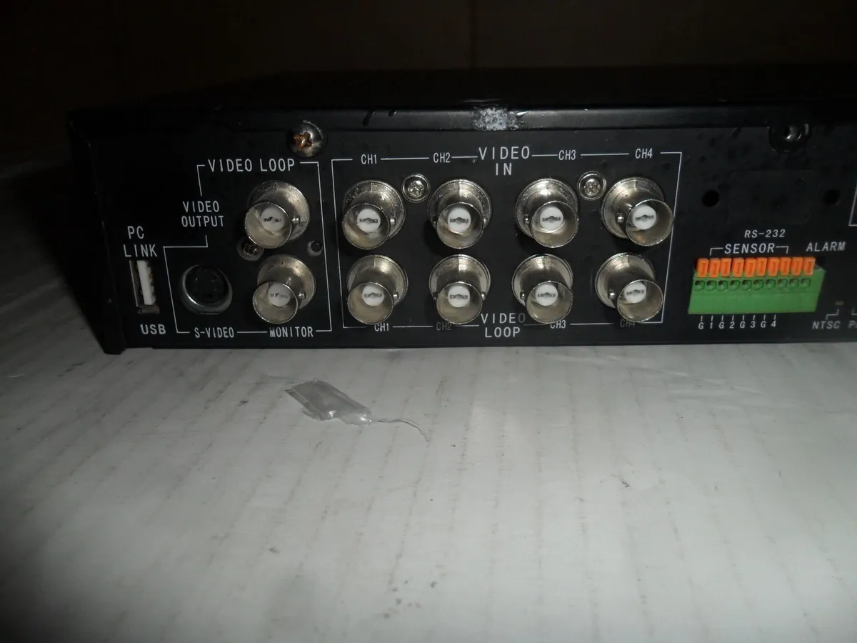 4 channels digital video camera recorder 500 GB - Image 2