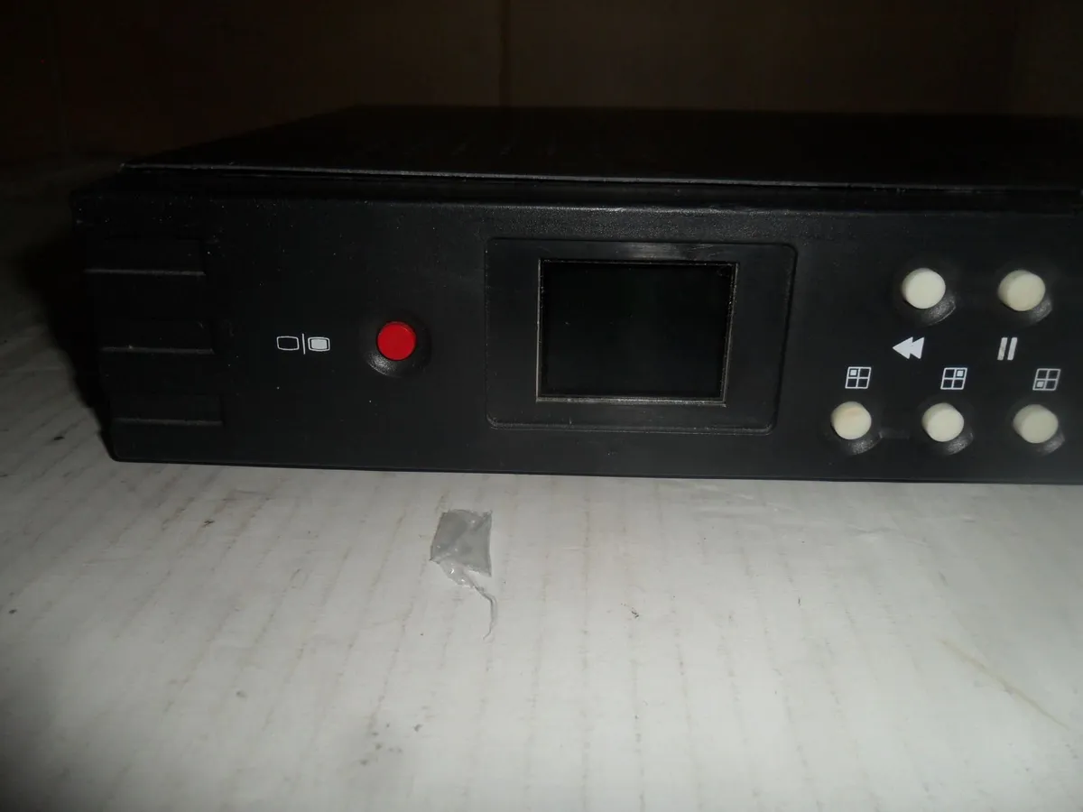 4 channels digital video camera recorder 500 GB - Image 3
