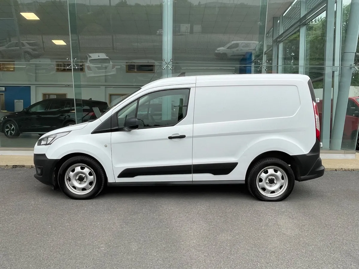 Ford Transit Connect 1.5 Diesel - Image 3