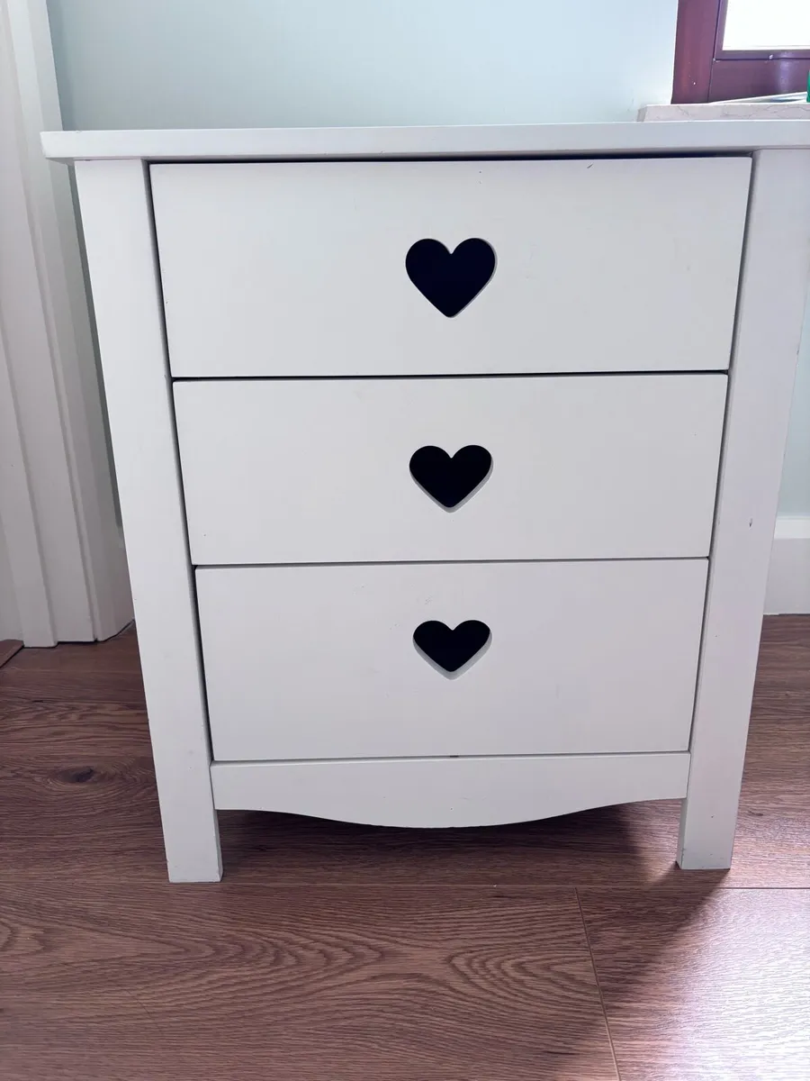 Bedroom furniture - Image 3