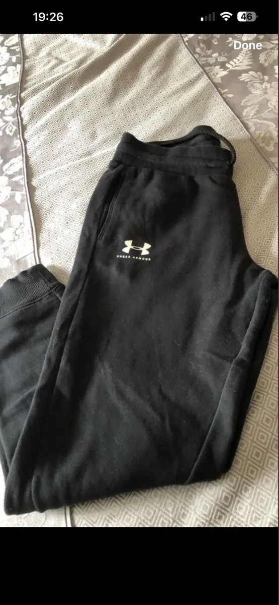 Mens under armour bottoms size M &15 - Image 3