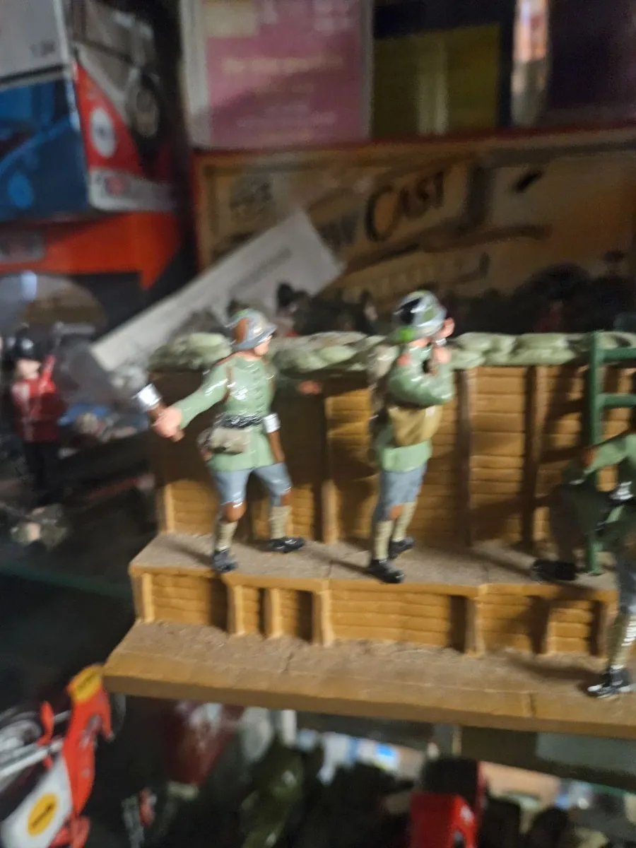 Britain's German WW1 Trench Diorama - Image 3