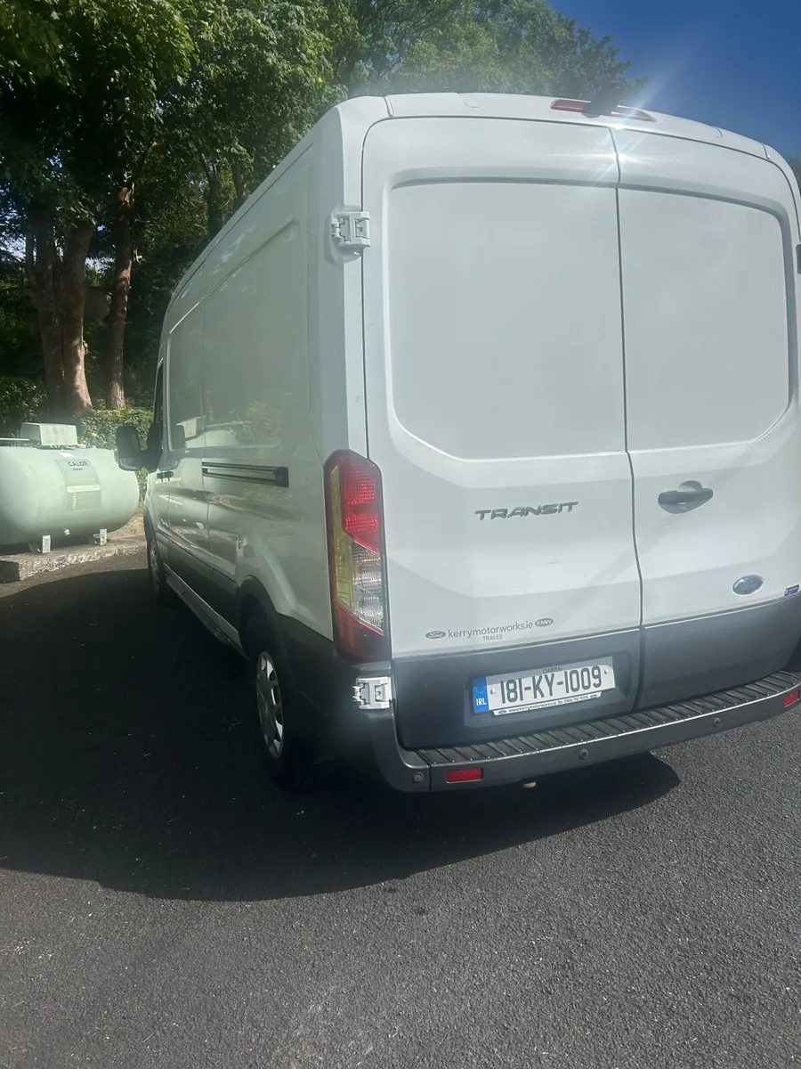 Ford Transit 350 FWD Trend . - Image 3