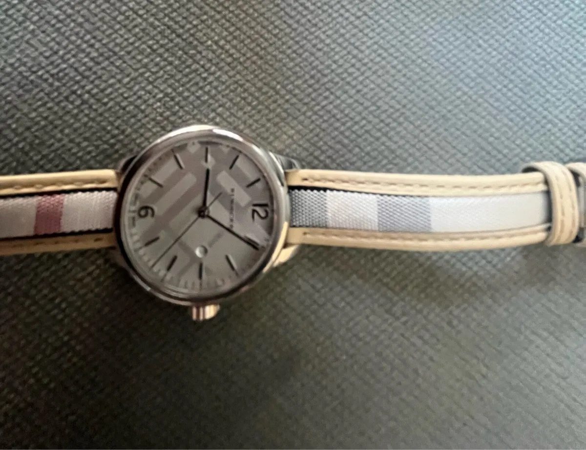 Ladies watch - Image 3