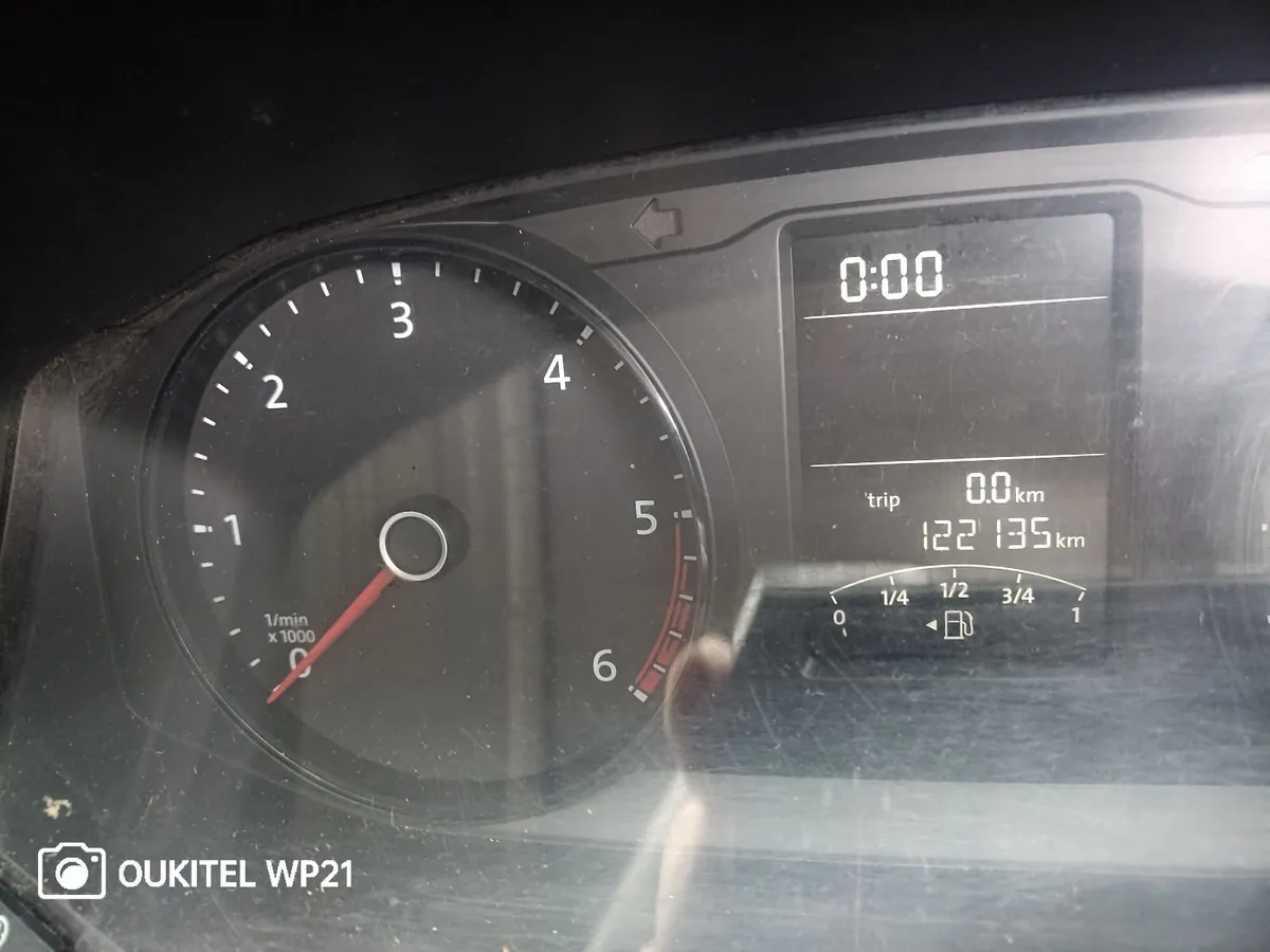 Volkswagen Transporter 2016 - Image 3