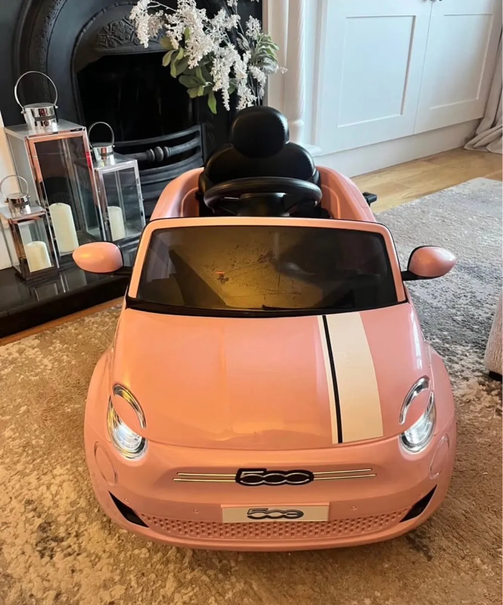 Fiat 500e Electric ride-on car - Image 1