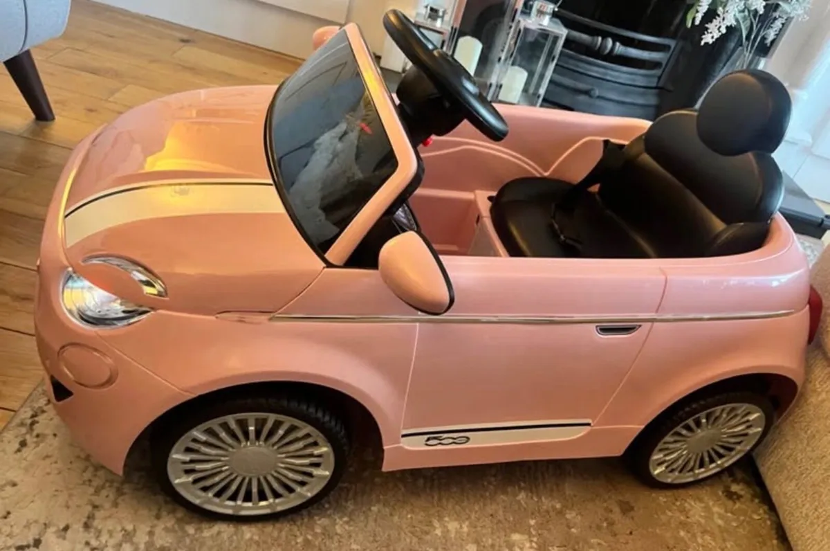 Fiat 500e Electric ride-on car - Image 3