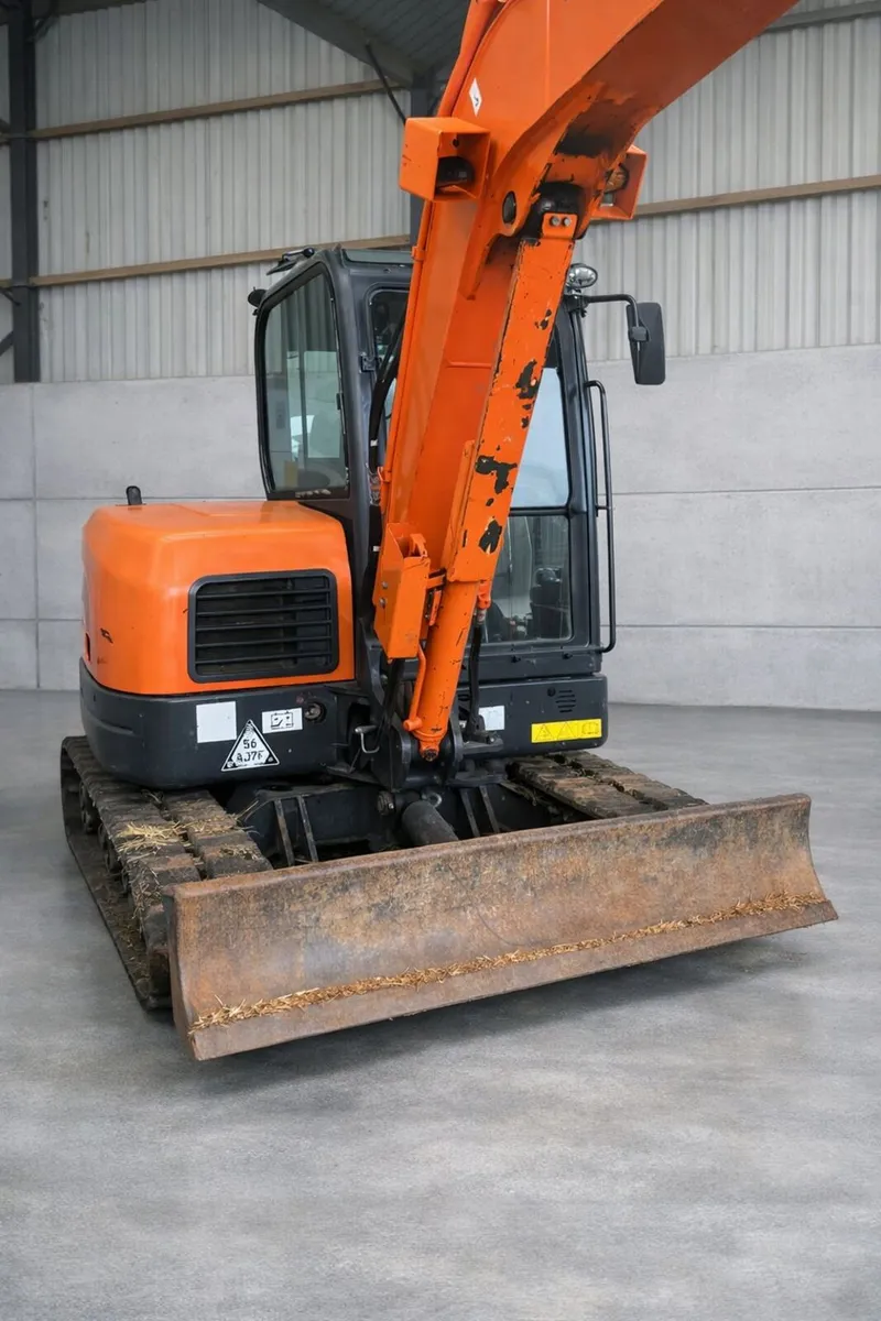 Doosan Dx63 Year 2014 - Image 2