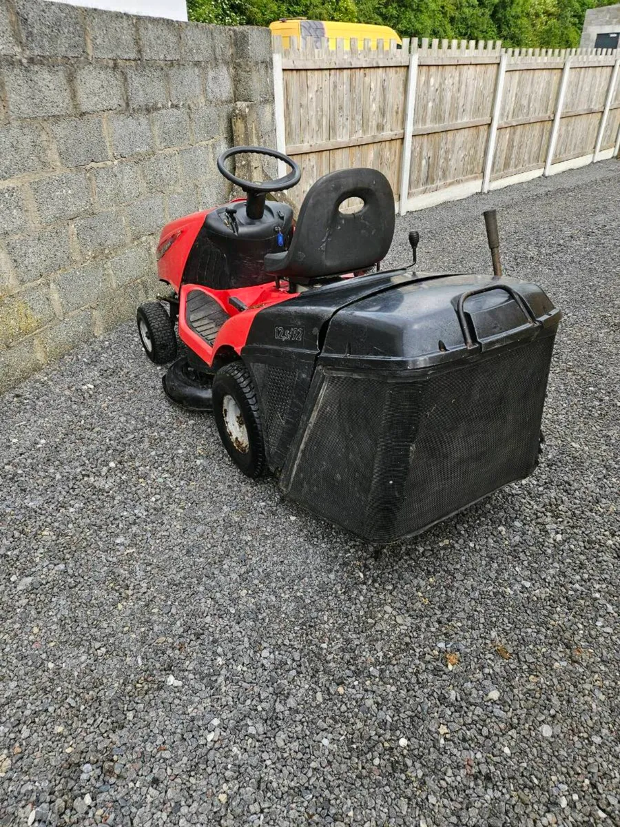 Ride on mower - Image 3