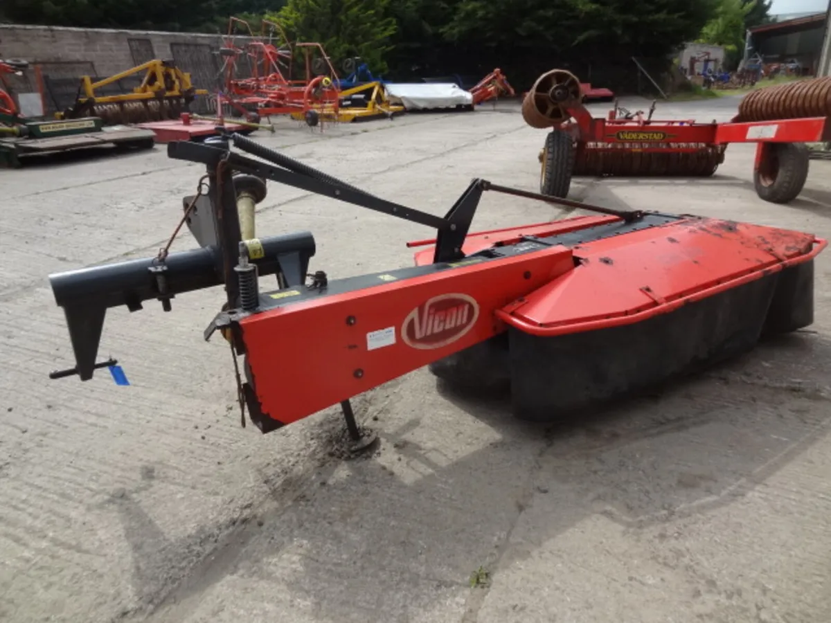 Vicon CM168 Side Mounted 2 Drum Mower - Image 4