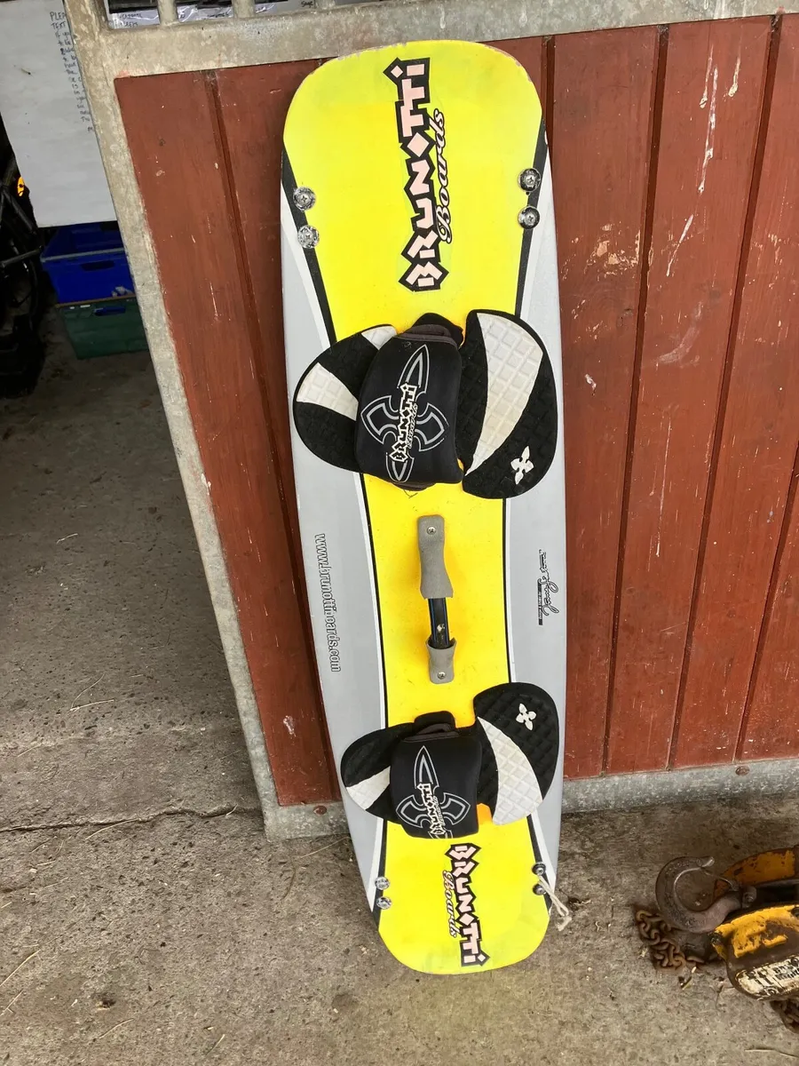 KITE SURF BOARD AND BAG BRUNOTTI - Image 2