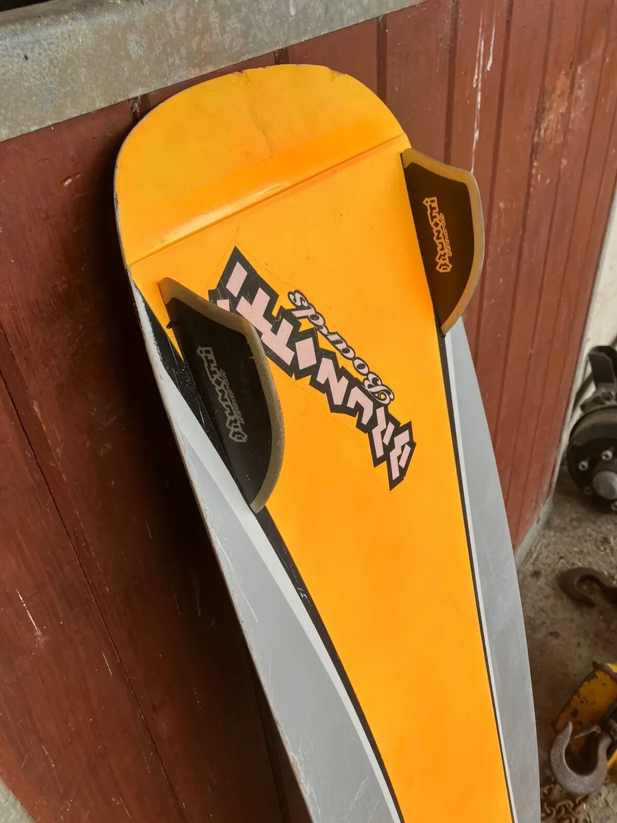 KITE SURF BOARD AND BAG BRUNOTTI - Image 1