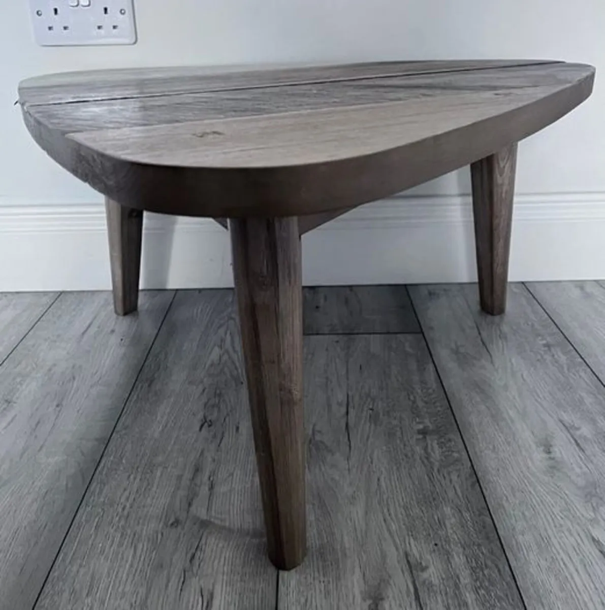 Stylish wooden Coffee table - Image 1