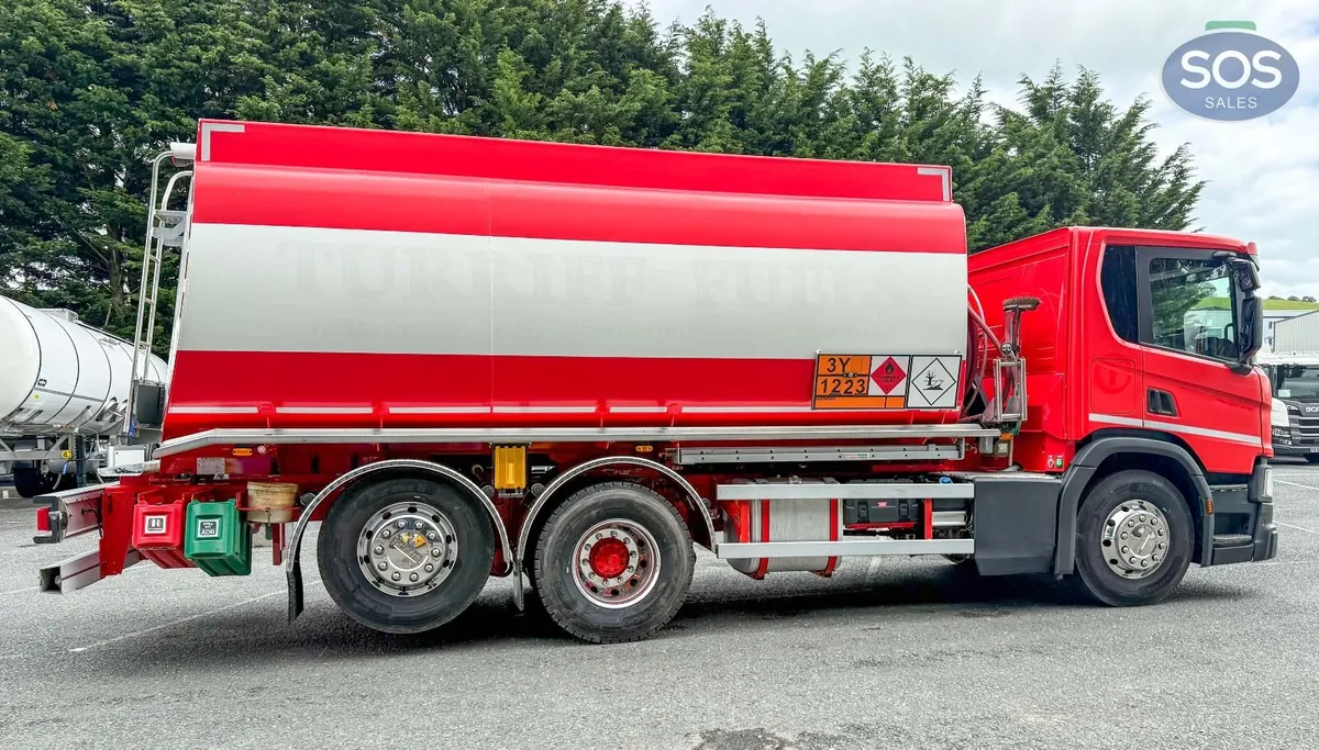 2019 Scania P320 Rigid Tanker - Image 4