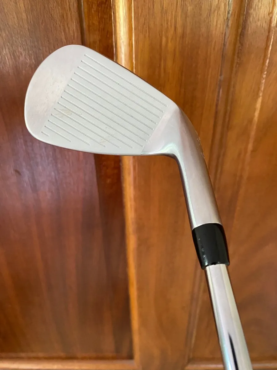 Left Handed NEW Titleist T100 46 Deg PW - Image 4