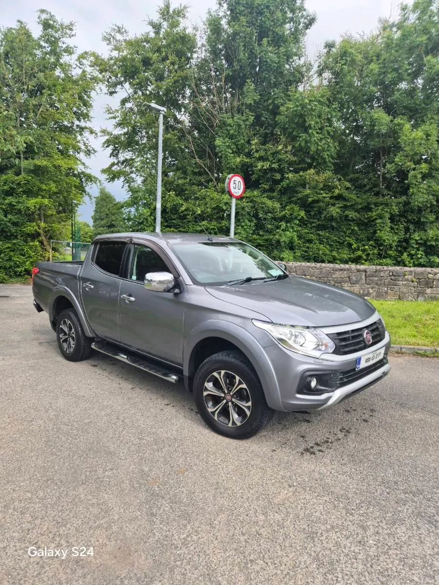 Fiat Full Back 4×4 Crew  Cab  2018 ... €9,750 - Image 1