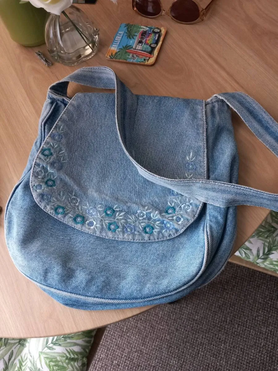 Handbags - Image 2