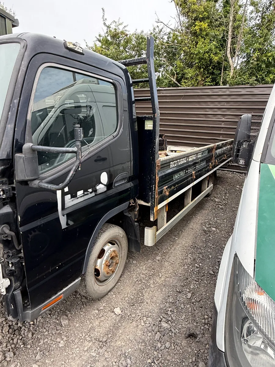 Mitsubishi Canter 2019 X2 - Image 4