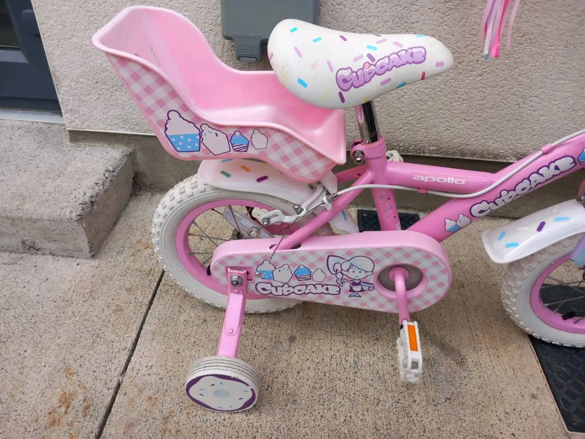 Kids cupcake bike size 12 inch wheels - Image 3