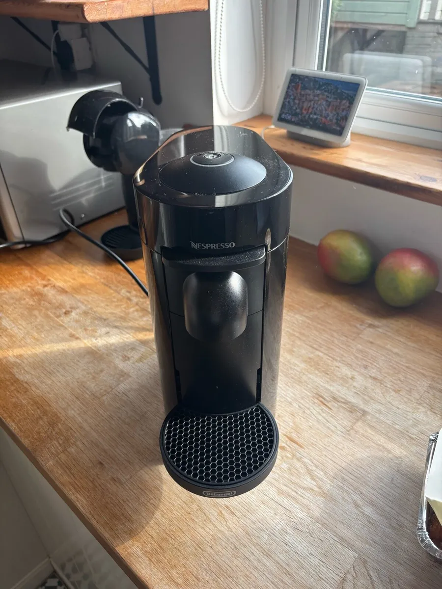 Nepresso Pop Coffee Machine *PODS INCLUDED* - Image 1
