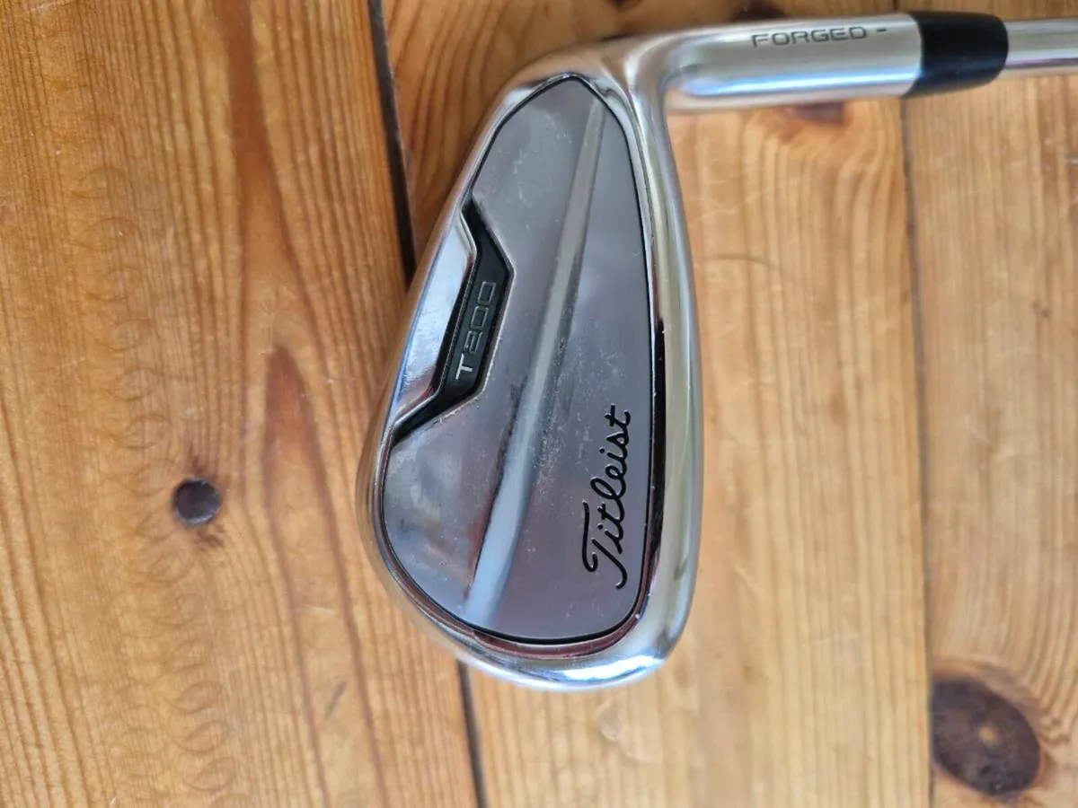 Titleist T200 48° Wedge - Image 1