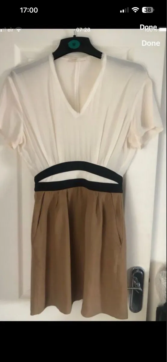 Ladies stunning dress size 10 €10 - Image 1