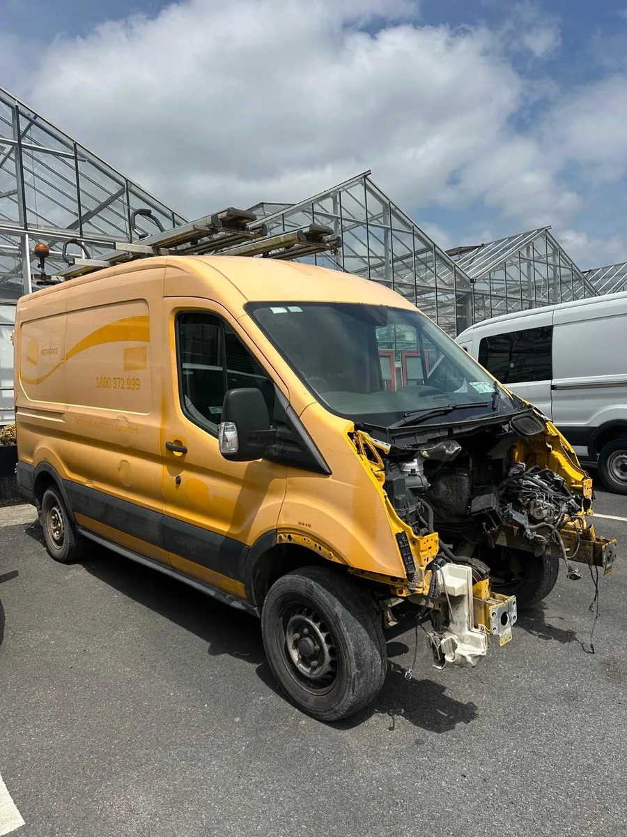 Ford Transit 2015 AWD - Image 1