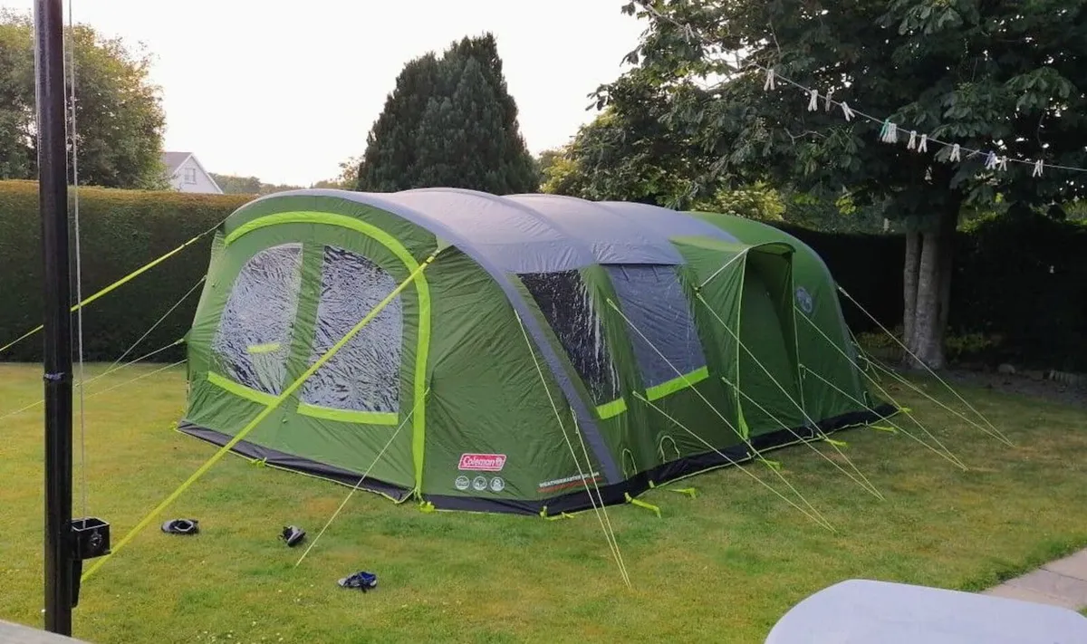 Coleman Weathermaster 6XL Family Tent - Image 1