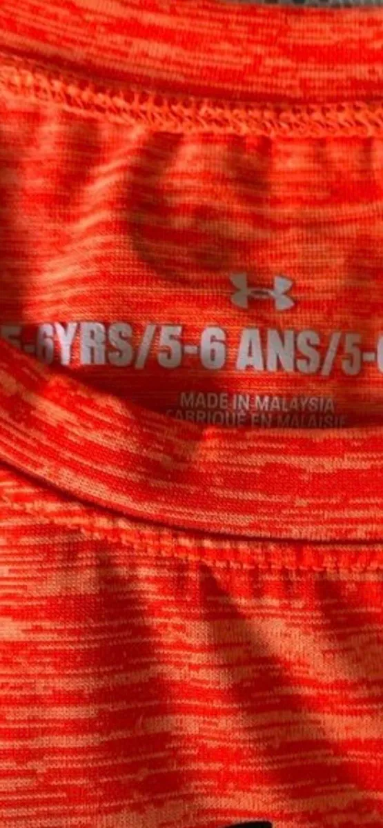 Boys under armour suit age 5/6 €15 like new - Image 3
