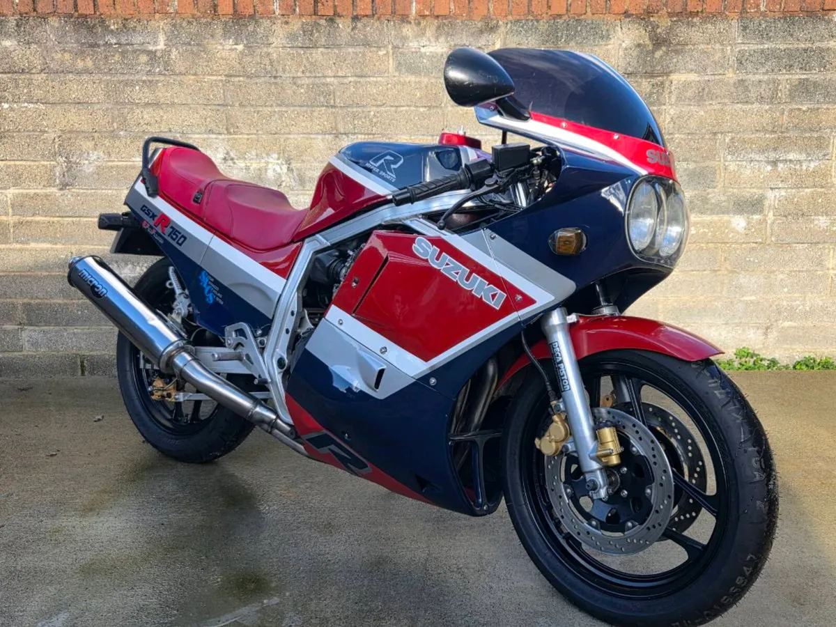 1986 Suzuki GSXR 750 Hypersport - Image 1