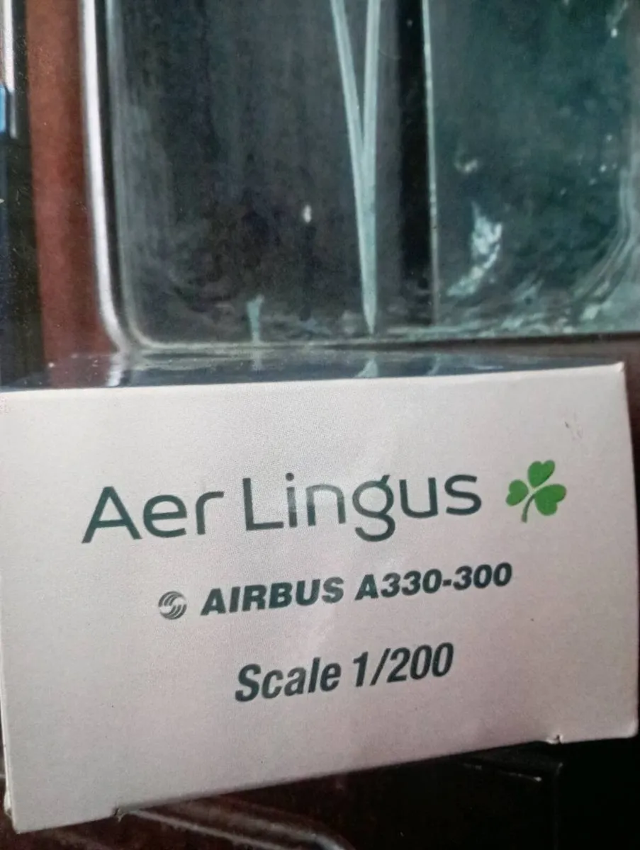 PPC AIR-LINGUS AIRBUS A330-300 1/200 SCALE MODLE - Image 4