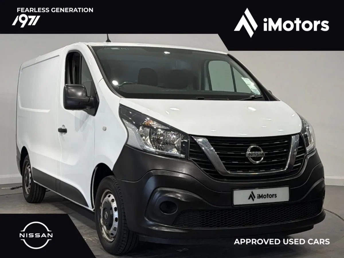 Nissan NV300 SWB 120 XE 1000 AC MY20 4DR - Image 1