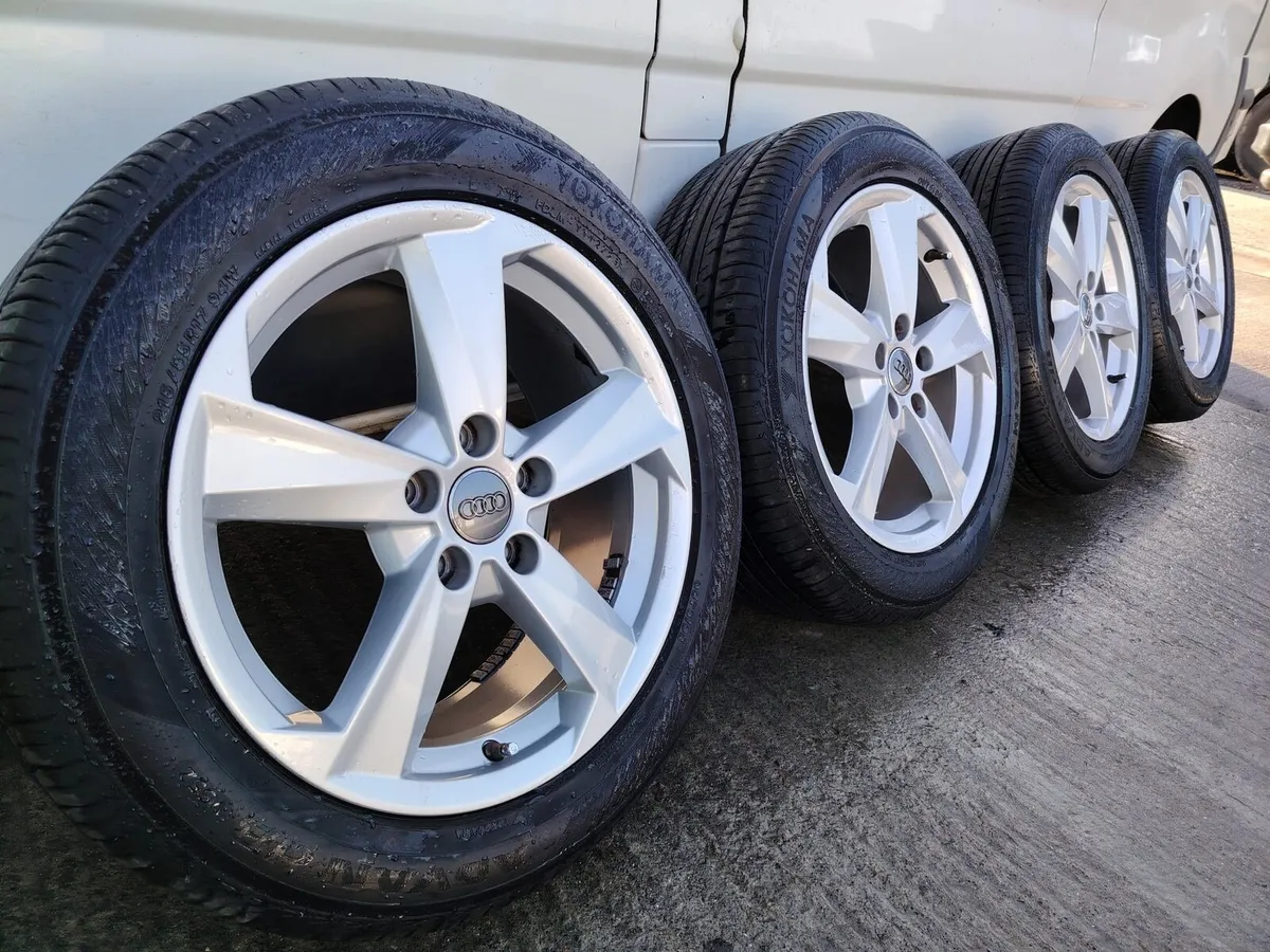 17" Audi Q2 alloy wheels with nearly new tyres - Image 1