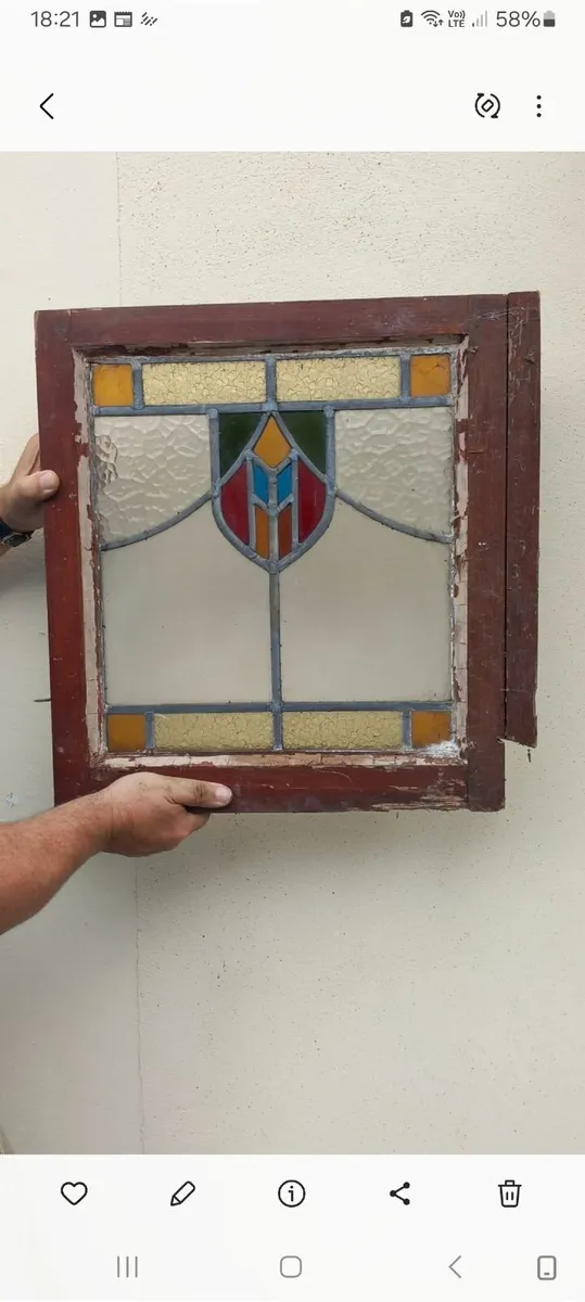 7 vintage stained glass window panes. - Image 4