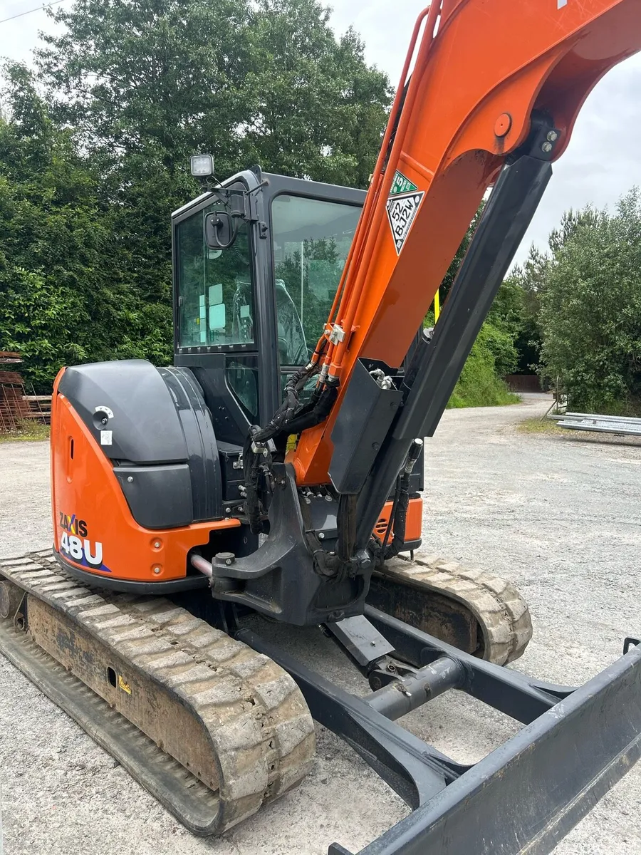 Hitachi - Image 2